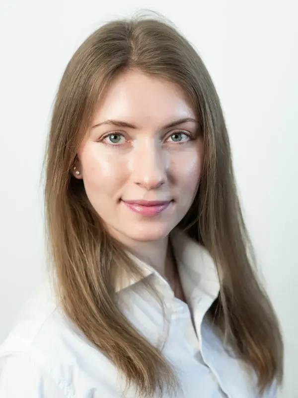 Julie Obivalněva